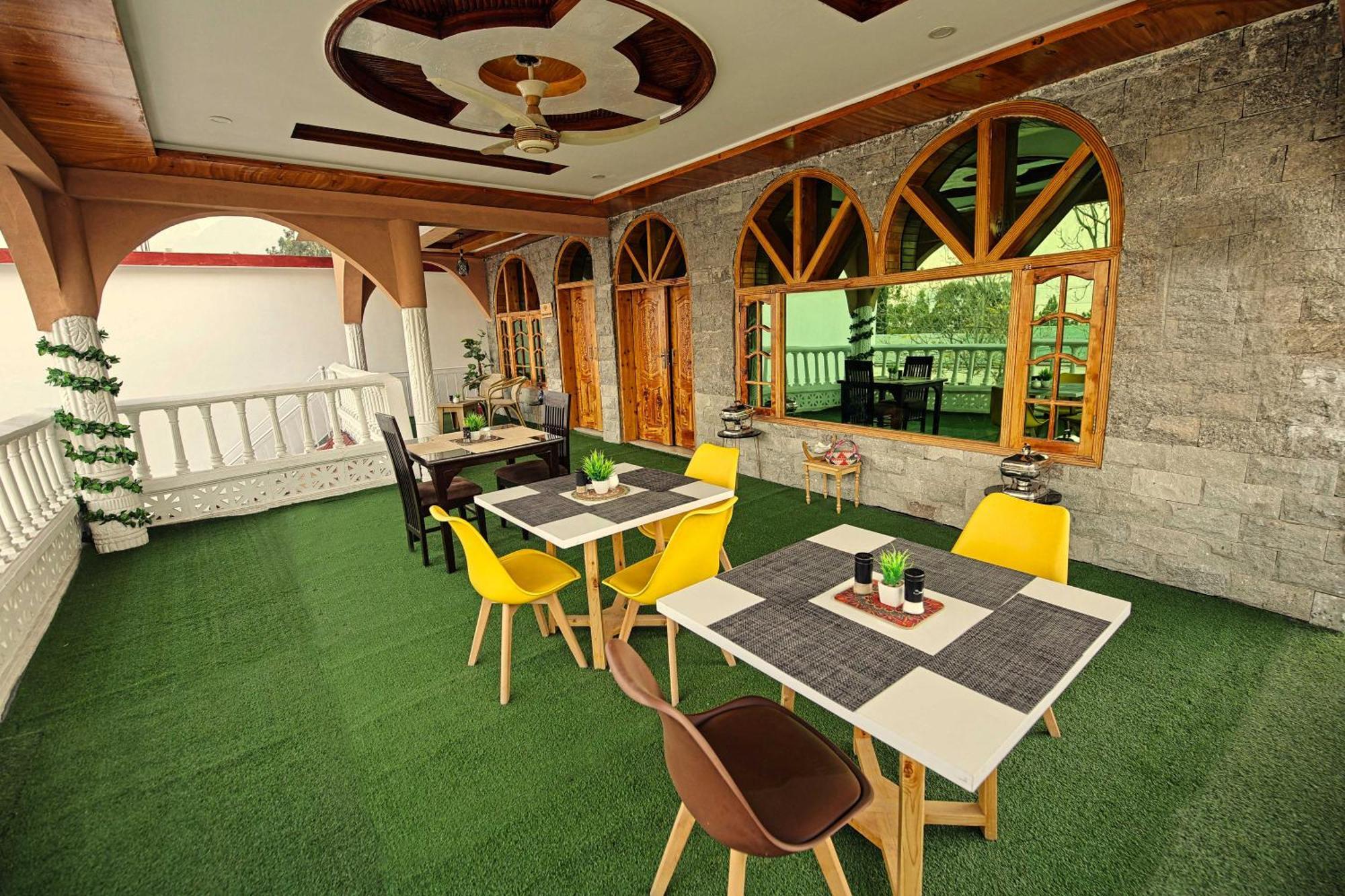 Hotel Oak Residency Gilgit Exteriér fotografie
