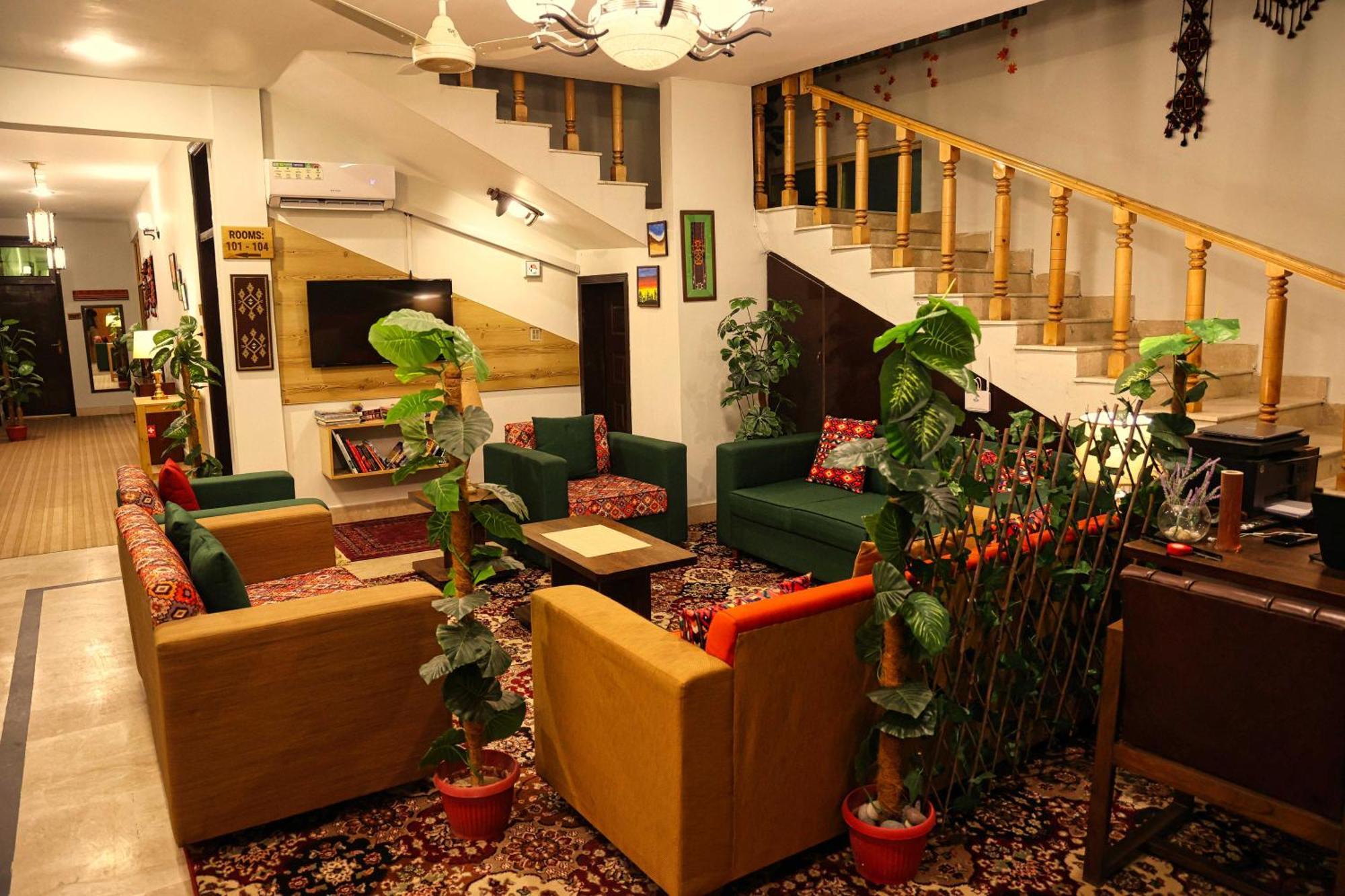 Hotel Oak Residency Gilgit Exteriér fotografie